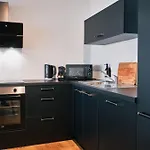 Urbanchic Atmosphere 2D