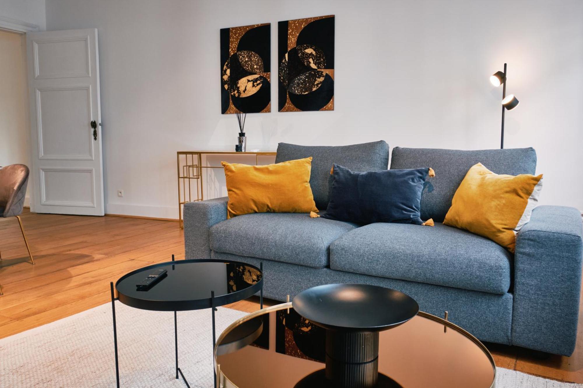 Urbanchic Atmosphere 2d Apartment *